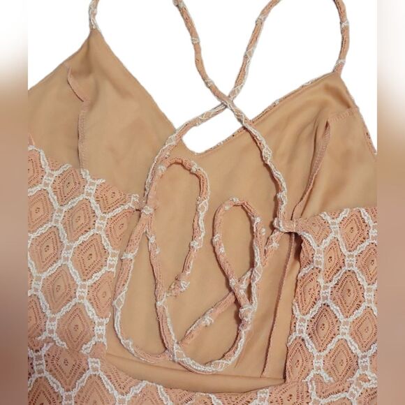NWT Urban Outfitters Kimchi Blue Strappy Diamond Lace Skater Dress Boho Peach L - Picture 7 of 13
